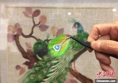 <strong>到后来工序复杂的孔雀图、四大图等</strong>
